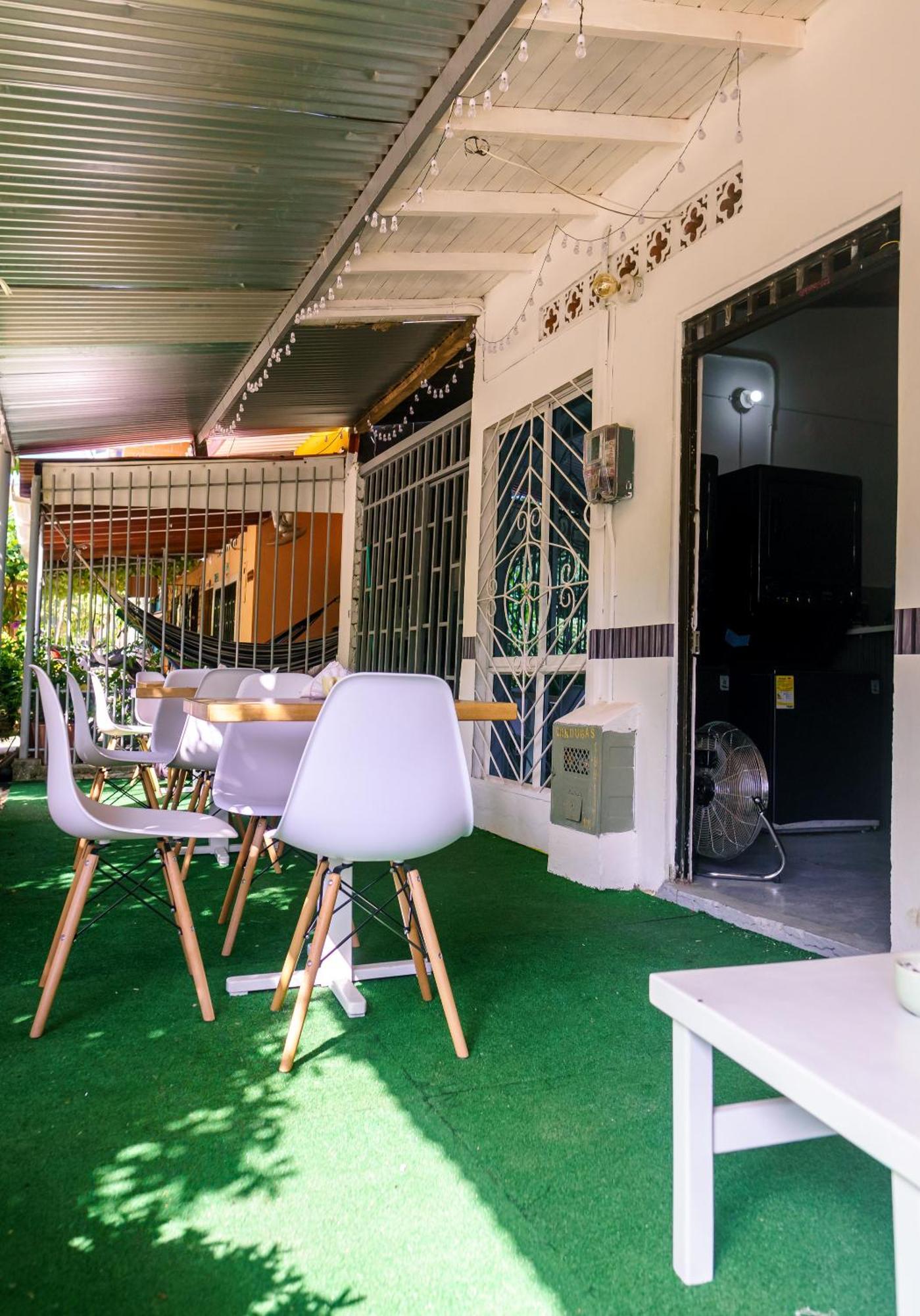 Mi Pueblo Natal Aptos Y Habitaciones Necoclí Exteriér fotografie
